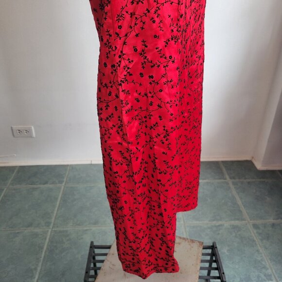 Dani Max 1990s Red Satin Chinese Flowers Flocked Velvet Slip Dress (Size: 8) - Picture 10 of 12